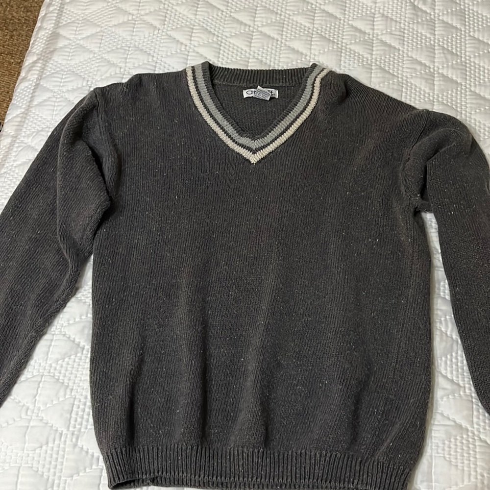 Women’s Grey V-Neck
